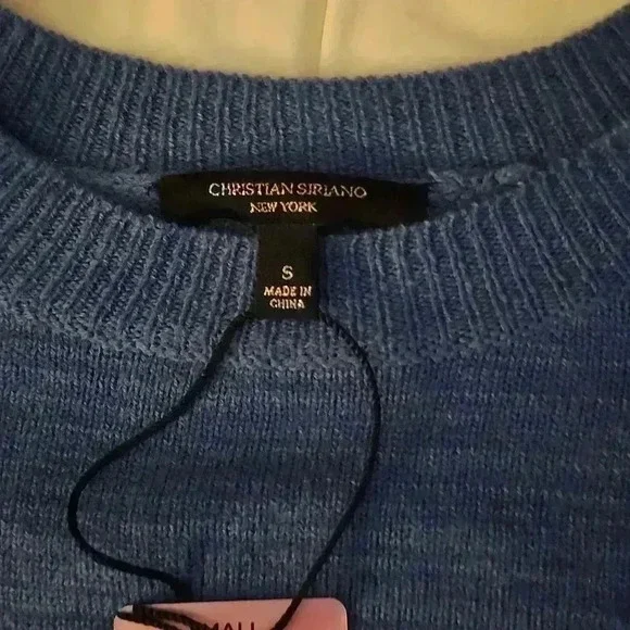 Beautiful blue sweater - Picture 7 of 7